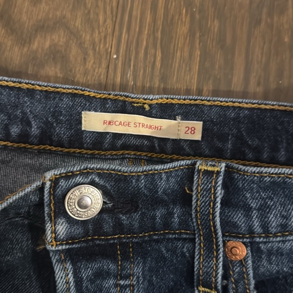 Levi’s Ribcage Full Length - Picture 3 of 4